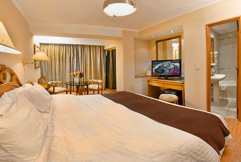 Hotel Cristal San Carlos de Bariloche Eksteriør bilde